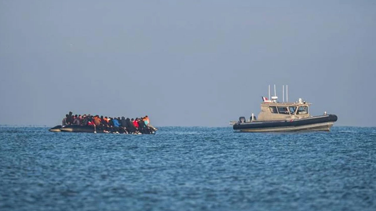 Manş Denizi'nde facia: 4 ölü