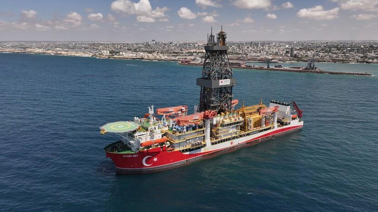 Somali’de petrol için geri sayım başladı! Birkaç ay içinde kutlama yapacağız