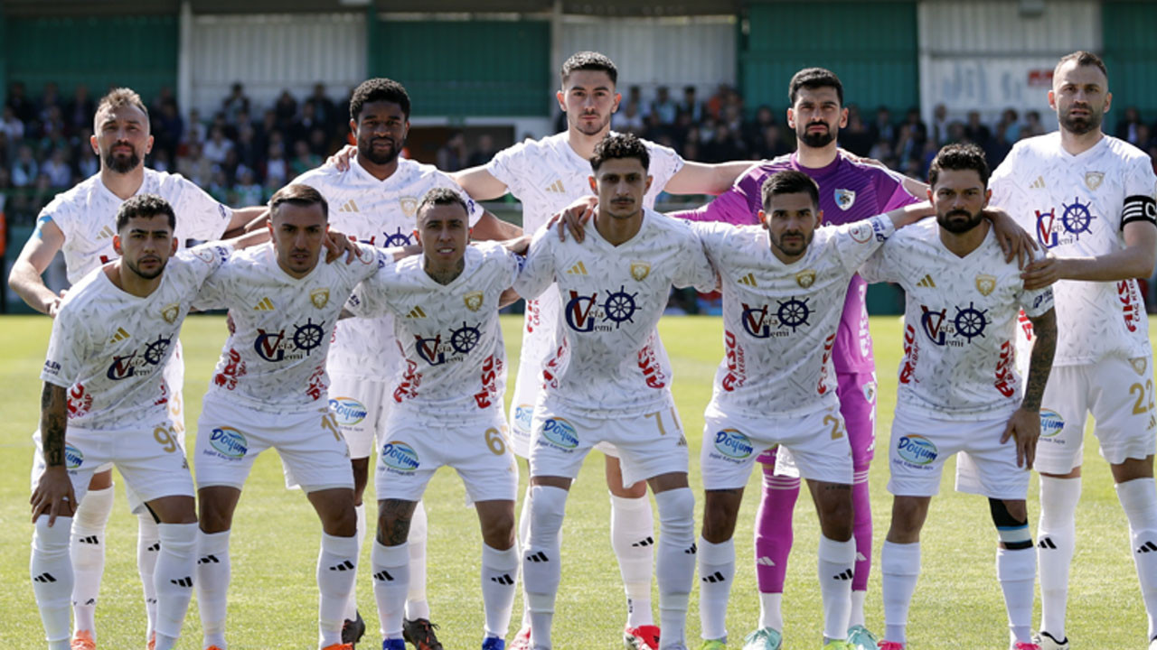 Erzurumspor yeniden Süper Lig'de