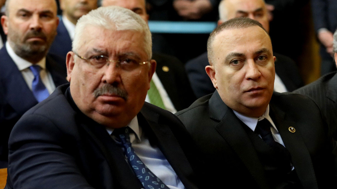 Semih Yalçın duyurdu! MHP Ardahan İl Teşkilatı feshedildi