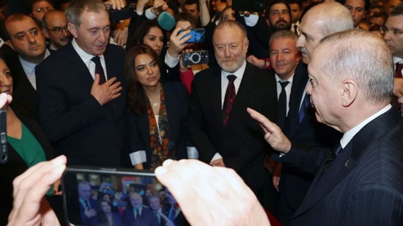 Cumhurbaşkanı Erdoğan'dan DEM Parti'ye: Masa sağlam mı
