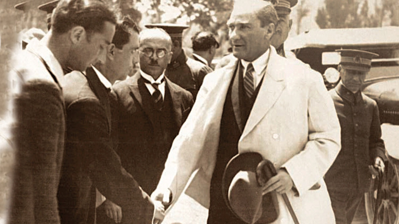 Atatürk'ün 111 yıl önce yazdığı emir ortaya çıktı: ''Siperde asla uyunmayacak''