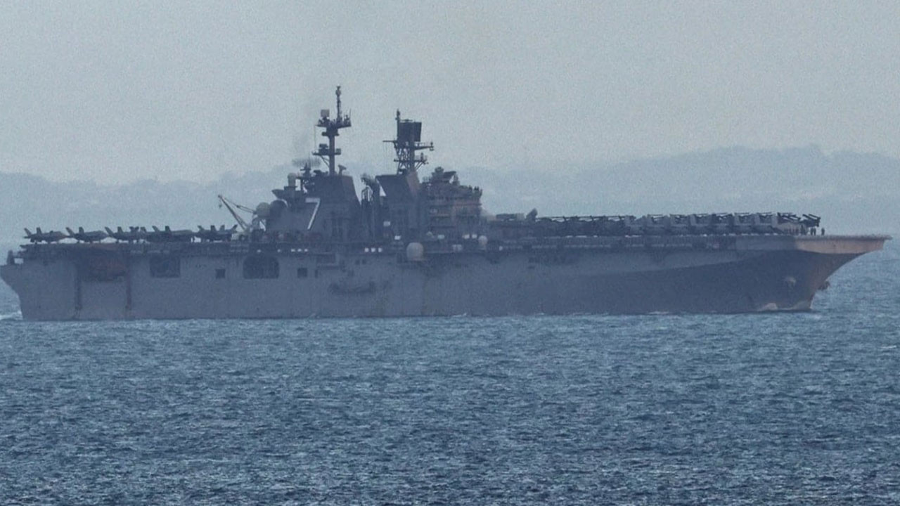 İran'dan ABD savaş gemilerine tehdit: Eşi benzeri görülmemiş bir karşılık vereceğiz