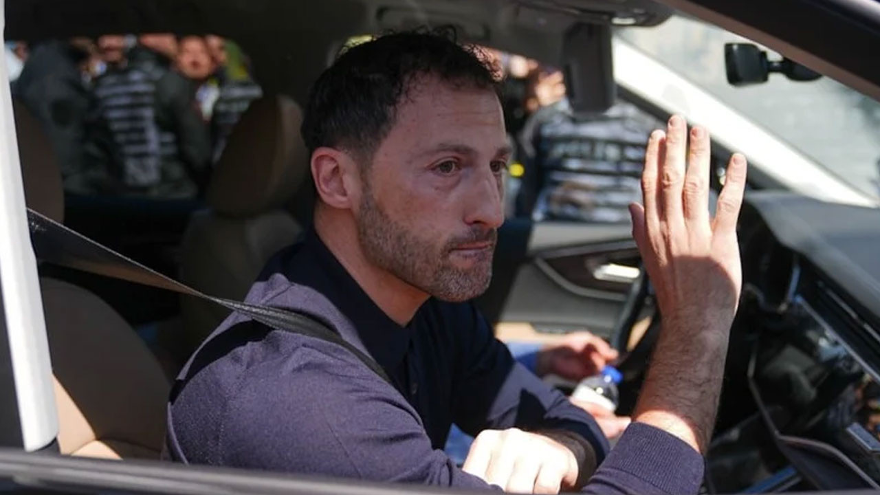 Domenico Tedesco, oyuncularla vedalaştı