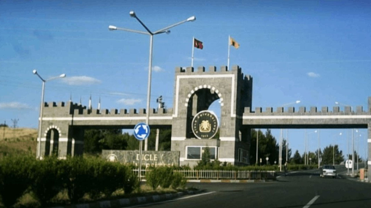 Üniversite kampüsünde petrol bulundu, 6 kuyu açılacak