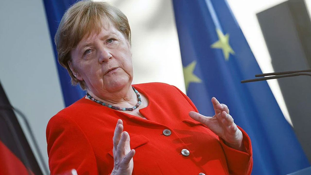 Merkel'in milyonluk faturası Almanya'yı karıştırdı