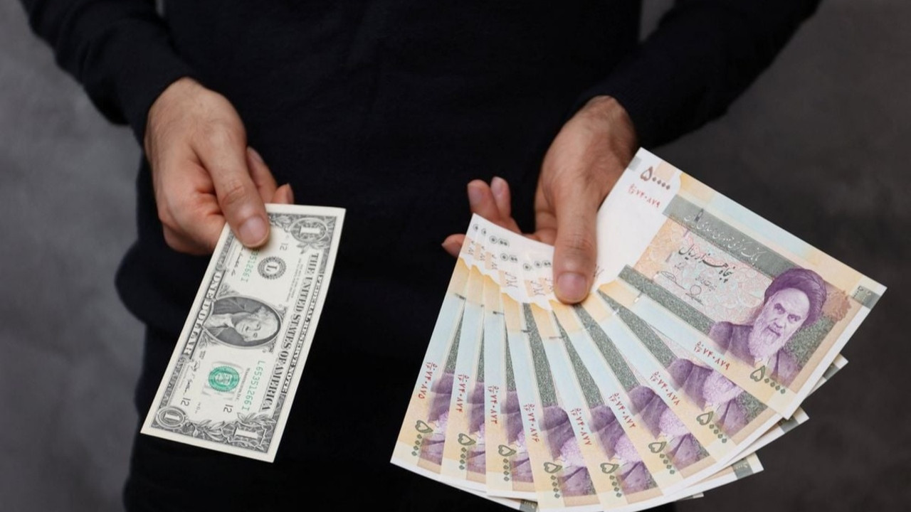 İran'ın para biriminde erime sürüyor! Dolar karşısında tarihi dipte
