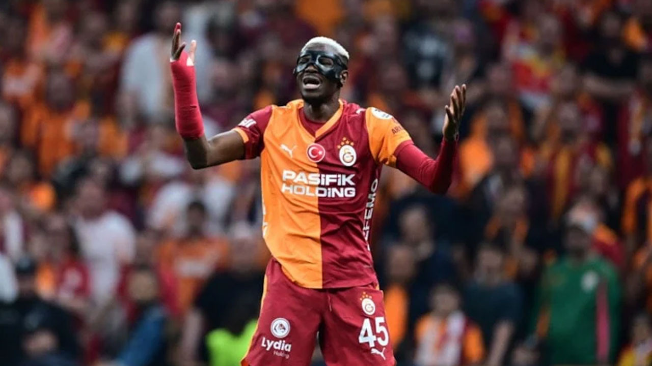 Galatasaray'a Osimhen'den kötü haber!