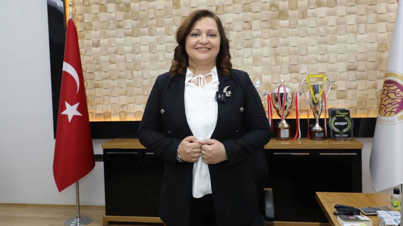 Burcu Köksal, resmen AK Parti'ye geçiyor