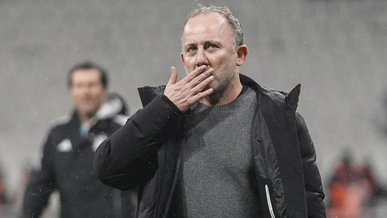 Beşiktaş'ta Sergen Yalçın için karar çıktı