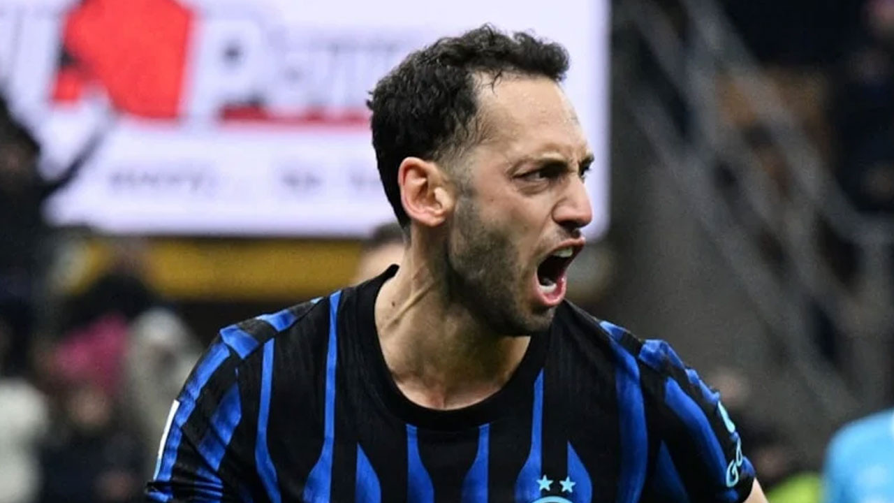 Hakan Çalhanoğlu: İtalya'da mutluyum, gelecekte ne olacağını göreceğiz