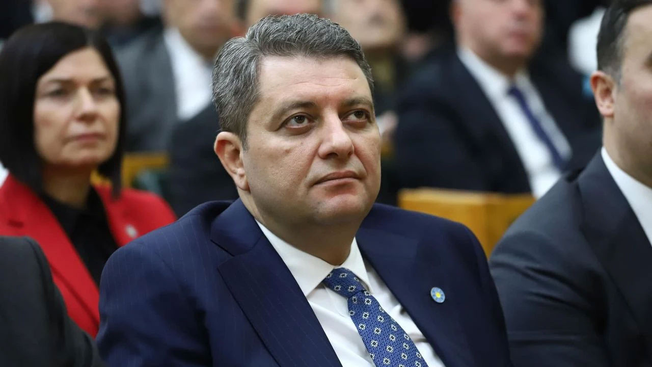 İyi Parti'de Ersin Beyaz istifa etti