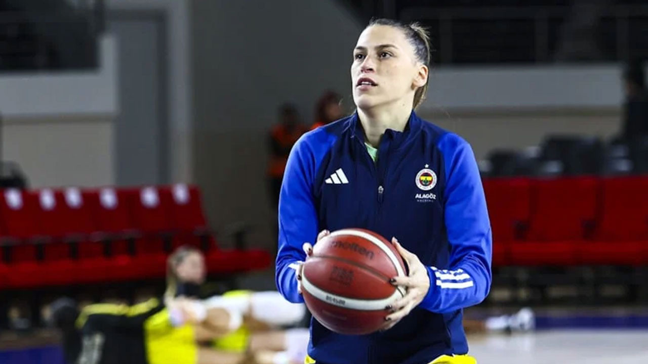 Fenerbahçe'de Sevgi Uzun ile yollar ayrıldı