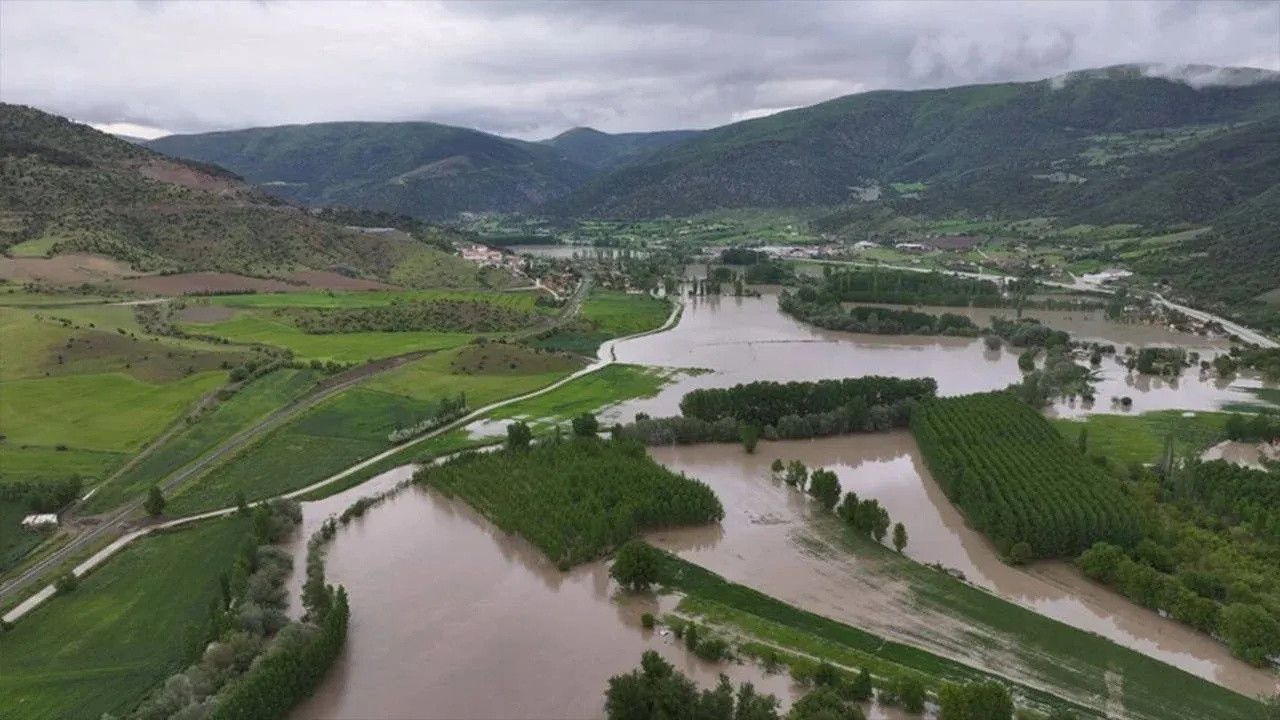 Valilik duyurdu: Almus Barajı'nda taşma riski! 15 mahalle ve 7 köy tahliye ediliyor