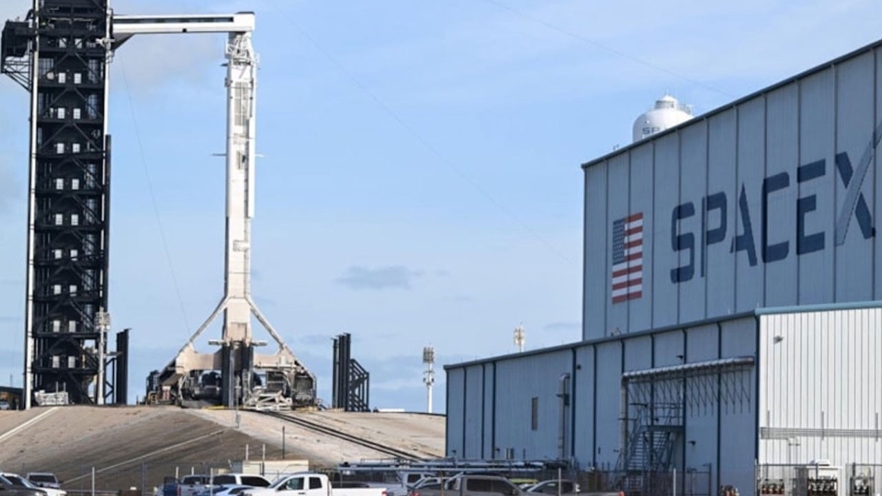 SpaceX'in hisseleri borsadaki ilk haftasında yüzde 37 yükseldi