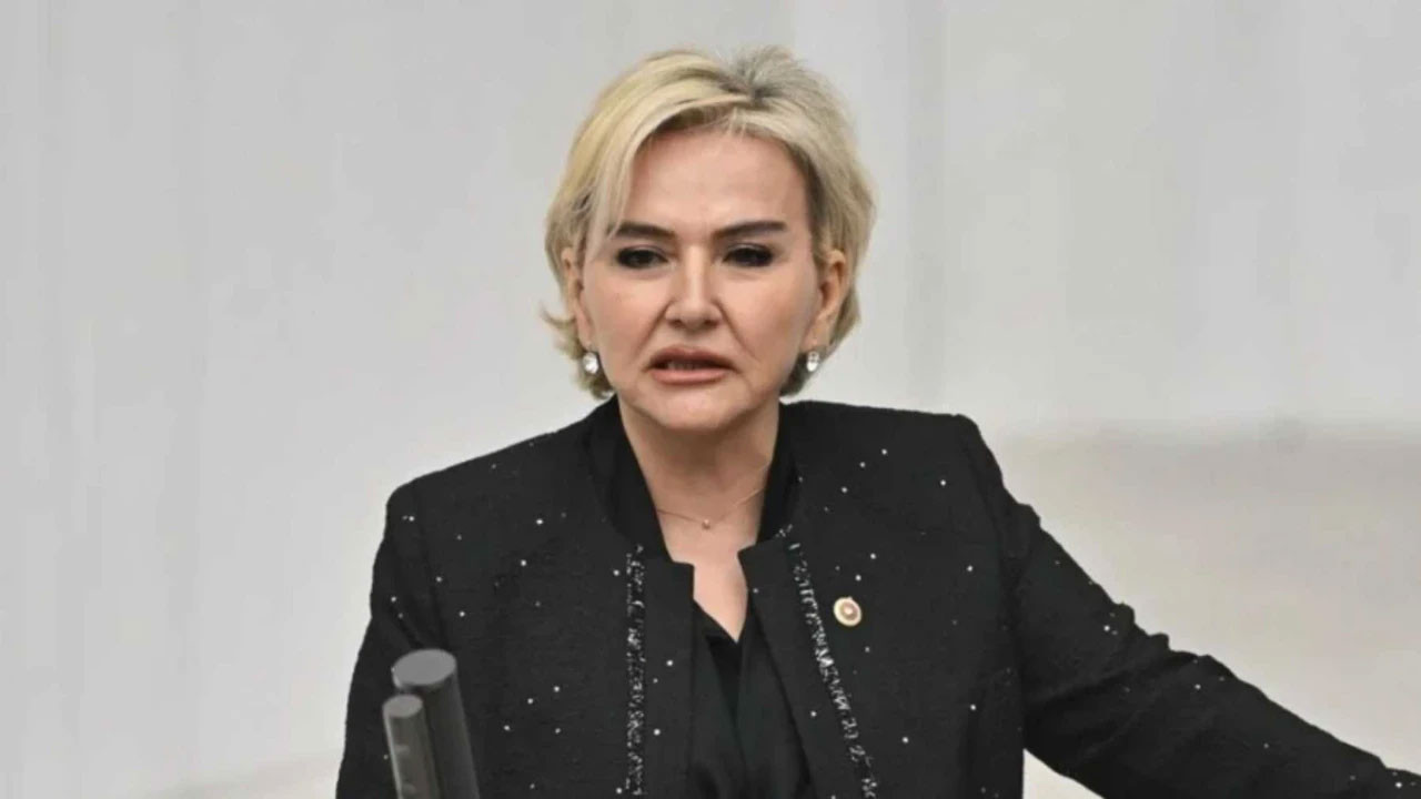 Sinan Burhan bombayı patlattı! Bir isim daha CHP'den AK Parti'ye geçiyor!