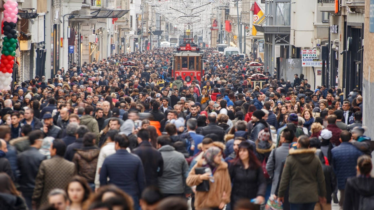 Ne Suriyeliler ne de Afganlar! İşte Türkiye'ye en fazla göç eden ülke vatandaşları
