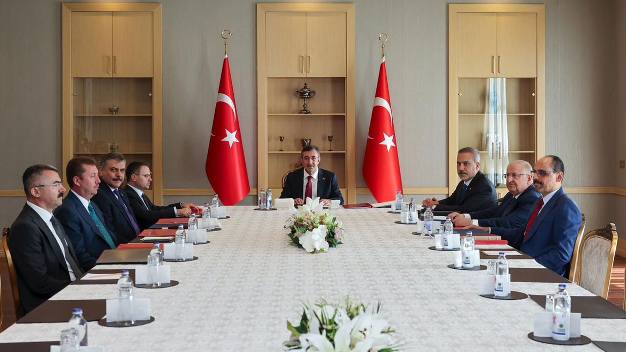 Süreç Takip Kurulu ilk toplantısını yaptı! Dört alt komisyon oluşturma kararı