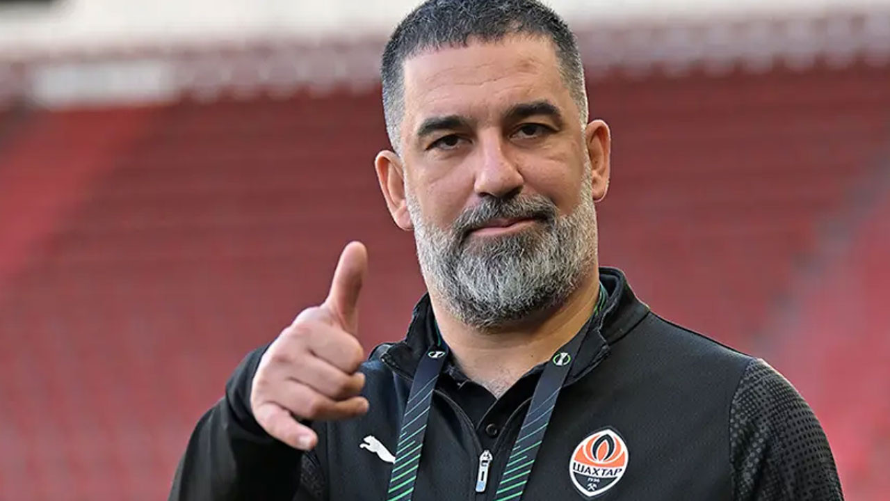 Arda Turan'dan Fenerbahçe açıklaması. "En büyüklerden biri"