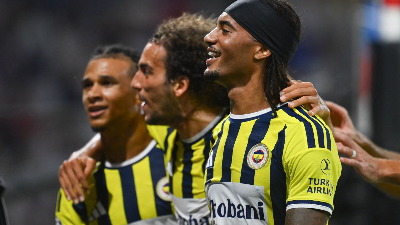 Fenerbahçe'nin yıldızından Beşiktaş taraftarına mesaj!