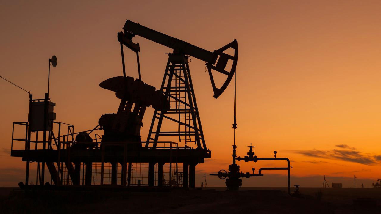 Trump'tan İran'a saldırı açıklaması! Brent petrol anında yükselişe geçti