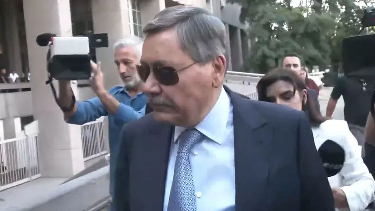 Melih Gökçek ifade vermek için adliyeye geldi