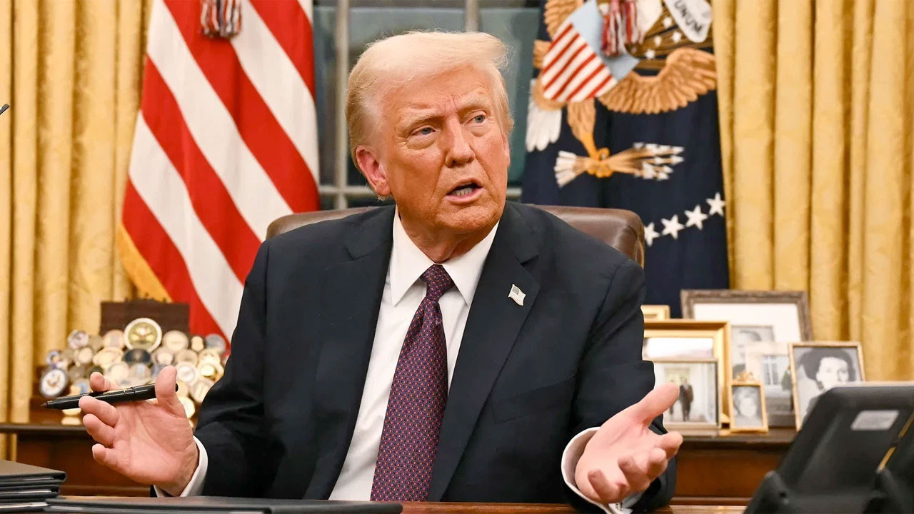 Trump düğmeye bastı: Dev şirkete ambargo!