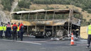 Denizli'de bariyere çarpan otobüs yandı! Katliam gibi kazada 8 can kaybı var