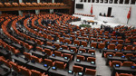 Meclis'e "Kadınlar da askere alınsın" başvurusu