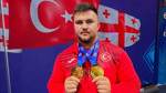 Milli halterci Selahattin Altın'dan Avrupa'da zirveye çıktı