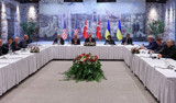 Dolmabahçe'de barış masası! Türkiye-ABD-Ukrayna zirvesi sona erdi