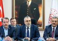 Vedat Işıkhan'dan asgari ücret açıklaması