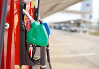 Benzine Büyük Zam! Tabela Değişti: İşte 15 Kasım Güncel Fiyatlar!