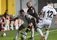 İstanbulspor - Sakaryaspor maçında gol düellosu! Puanlar paylaşıldı