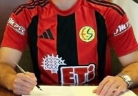 Eskişehirspor bir transferi daha bitirdi! 19 yaşındaki genç imzayı attı