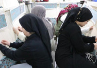 Diyarbakırlı kadınlar 15 yıldır el emeğiyle üretiyor! Yurt dışına satarak aile bütçesine katkı sağlıyorlar