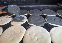 Uzaktan gören çimento sanıyor! Bursa'nın en meşhur lezzetine 8 bin 800 kilometreden gelen tat