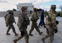 Pentagon harekete geçti: Washington'da tüm Ulusal Muhafızlar silahlandırıldı