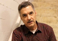 Yıllardır polisiye dizilerde oynuyordu… 65 yaşındaki usta oyuncu gerçekten polis olacak!