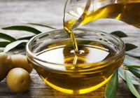 Zeytinyağı ile ilgili şaşırtan gerçek! Tiktok'ta 'günlük sağlık dopingi' olarak biliniyor ama bir aldatmaca olabilir! Meğer doğru tüketimi...