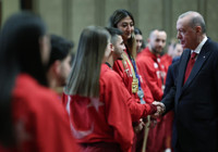 Cumhurbaşkanı Erdoğan, sporcuları kabul etti