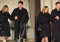 Ünlü oyuncu dördüncü kez evlendi… Nikahta yanlarında 12 kişi vardı… Bu kez gelin olmaya bir ceket bir de etek yetti