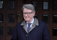 İngiltere'de Epstein dosyası istifa getirdi