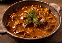 Bugün ne pişirsem diyenlere: Günlük ev yemeği menüsü (6 Şubat 2026)