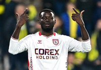 Samsunspor'da Marius Mouandilmadji ortalığı yıktı! Fenerbahçe maçı sonrası olay