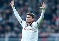 Sezonun ilk KAP'ı Beşiktaş'tan geldi...
