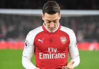 Mesut Özil'den 16 bin ihtiyaç sahibine yemek!