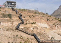 Yurda 550 basamaklı merdivenle çıkıyorlar