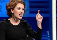 Alçı: Böyle çirkin bir saldırı mini etekli bir kadına yapılsaydı FOX ve Sözcü ortalığı inletecekti