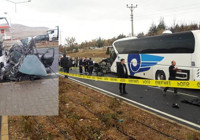 Kırşehir'de otobüs ile otomobil çarpıştı